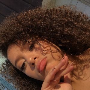 Meet your Posher, Kyra